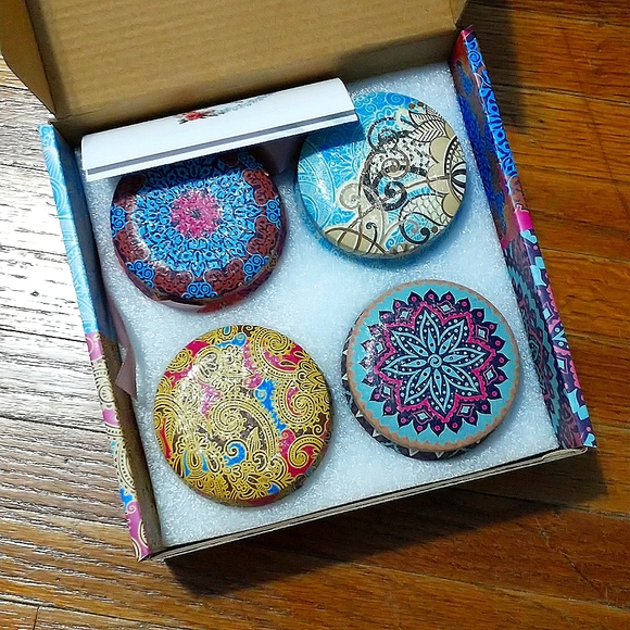 Set of 4 candles - Picture 2 of 3